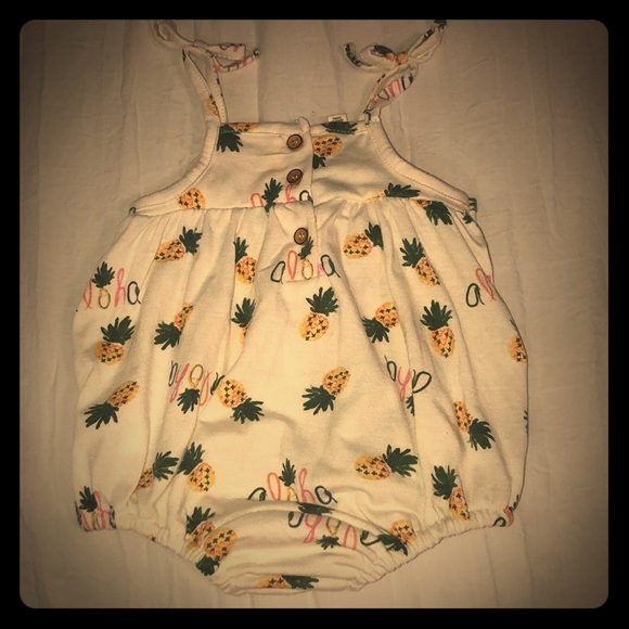 Onesie - Picture 1 of 2